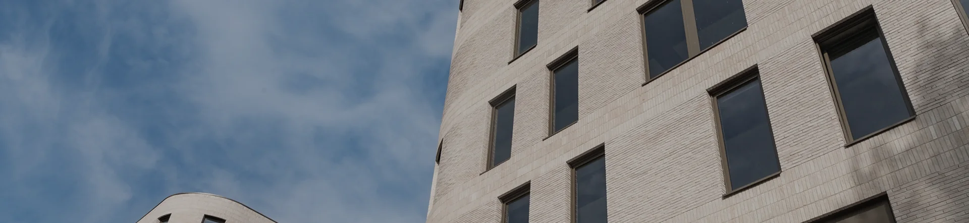 Warum Feuerwerk Hero bg mobile